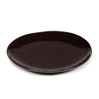 Serax La Mère plate L diam. 25 cm. Serax La Mère Ebony - Buy now on ShopDecor - Discover the best products by SERAX design